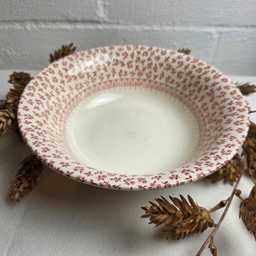 English Ironstone Tableware 8.5" Diameter Round Serving Bowl Red Cream Floral